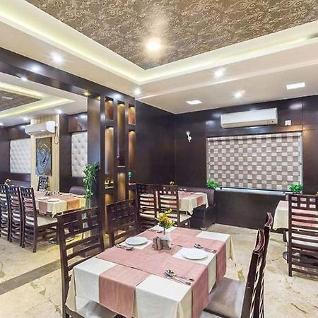Hotel Bellevue Gwalijar Zewnętrze zdjęcie