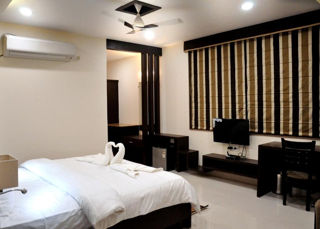 Hotel Bellevue Gwalijar Pokój zdjęcie